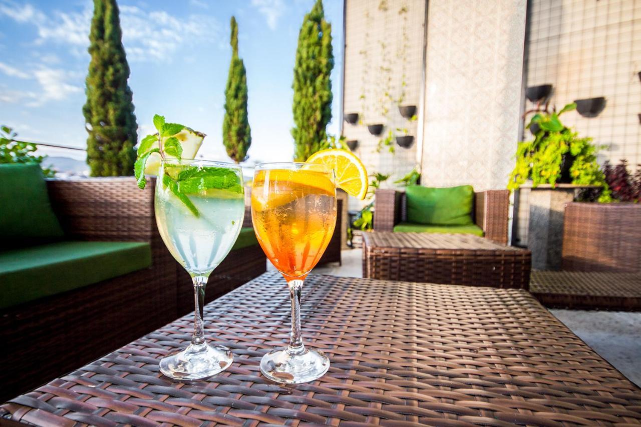 Hotel Golden Park All Inclusive Pocos De Caldas By Nacional Inn Eksteriør bilde Rooftop bar