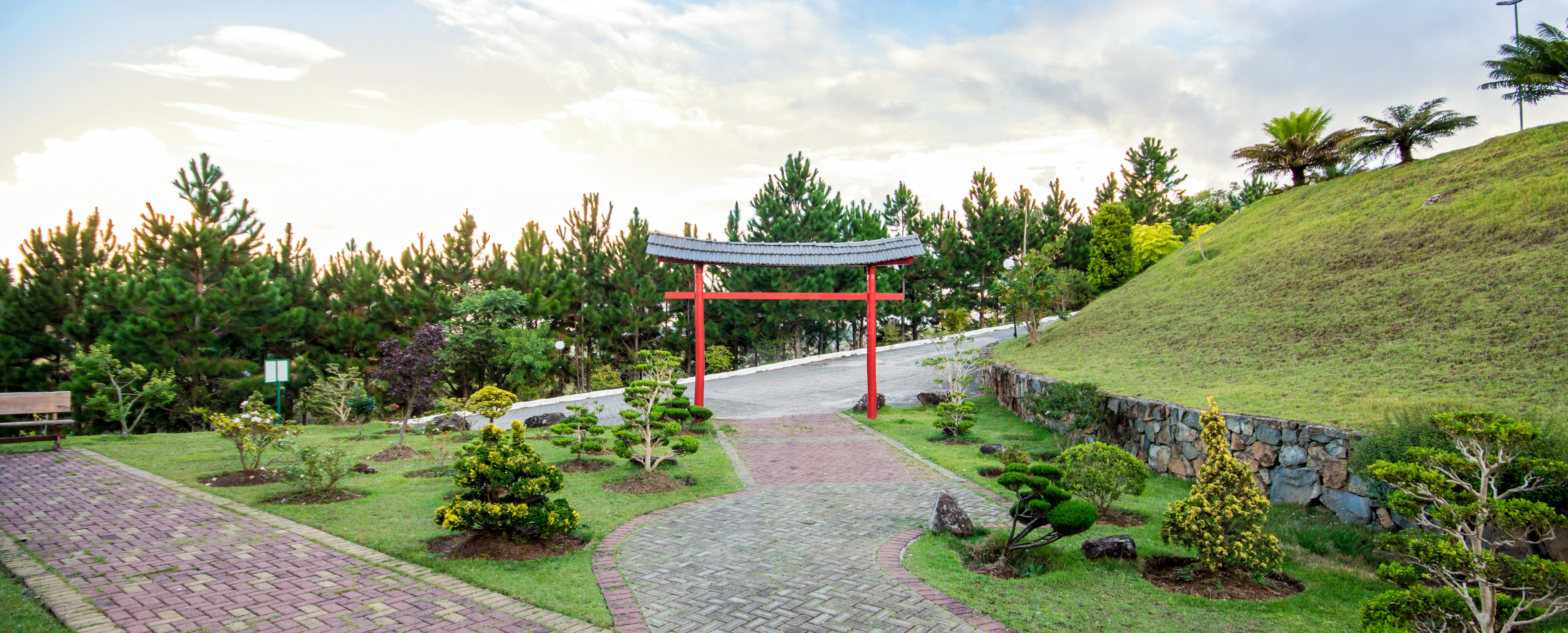 Hotel Golden Park All Inclusive Pocos De Caldas By Nacional Inn Eksteriør bilde The Japanese Garden