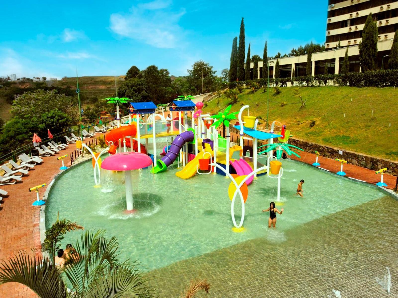 Hotel Golden Park All Inclusive Pocos De Caldas By Nacional Inn Eksteriør bilde Water park
