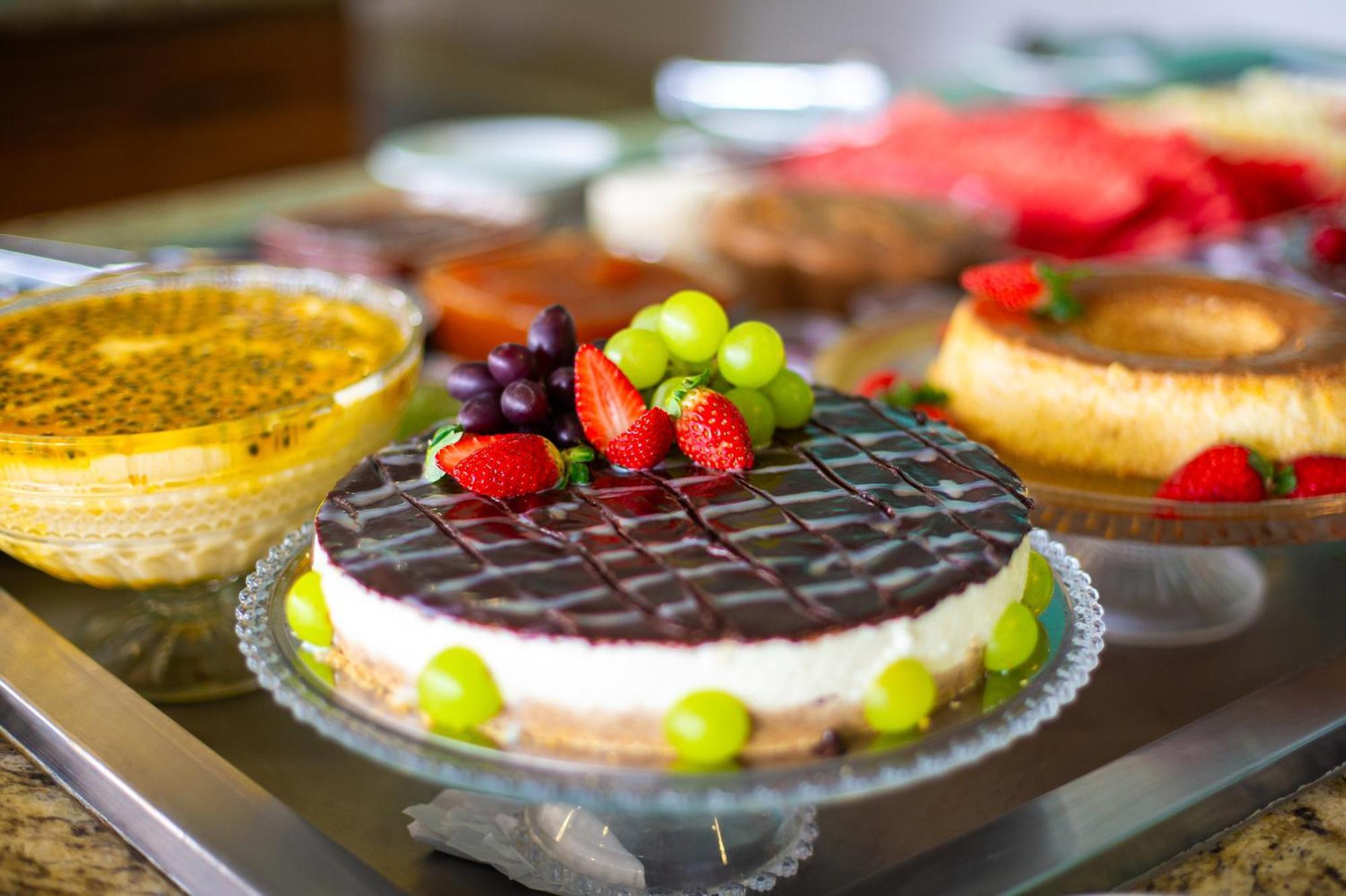 Hotel Golden Park All Inclusive Pocos De Caldas By Nacional Inn Eksteriør bilde A fruit tart